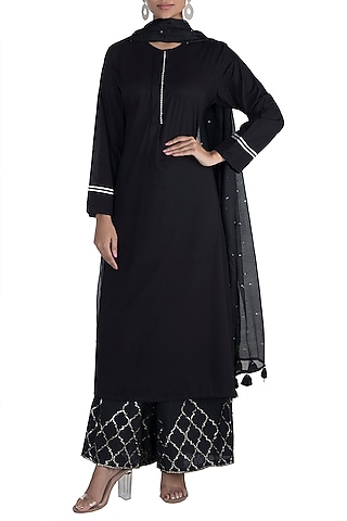 Black Embellished Ghungroo Kurta Set by Tokree