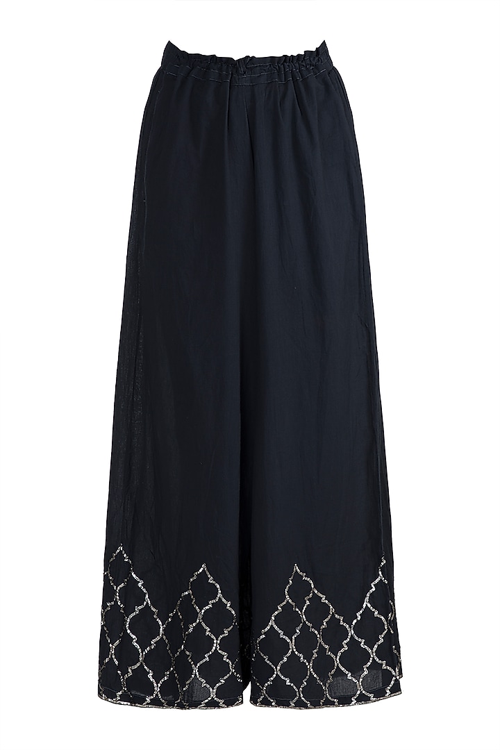 Black Embellished Ghungroo Kurta Set by Tokree at Pernia's Pop Up Shop