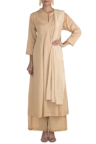Powder Pink Kalidar Kurta Set by Tokree