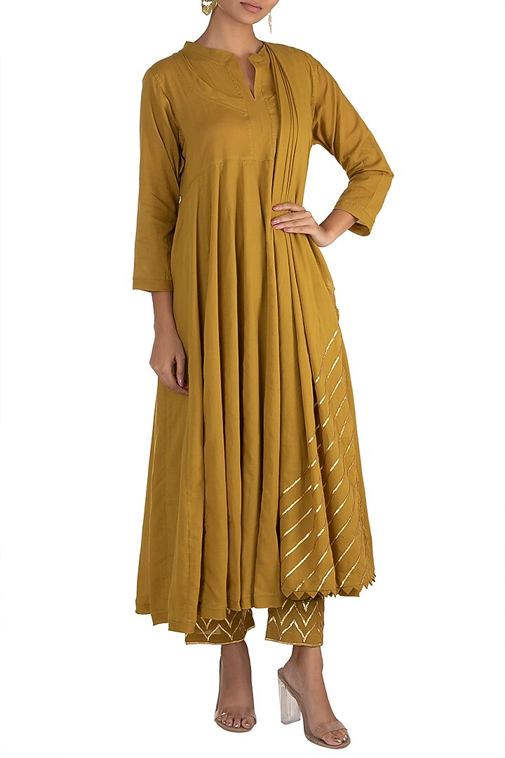 Mehendi Green Kalidar Kurta Set by Tokree at Pernia's Pop Up Shop