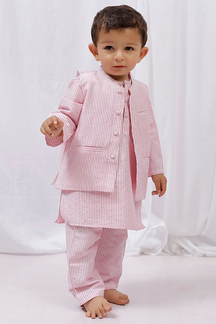 Pink Cotton Printed Bundi Jacket With Kurta Set For Boys by Tjori at Pernia's Pop Up Shop