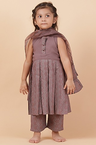 Brownish Grey Cotton Bandhani Printed Kurta Set For Girls by Tjori India pvt ltd