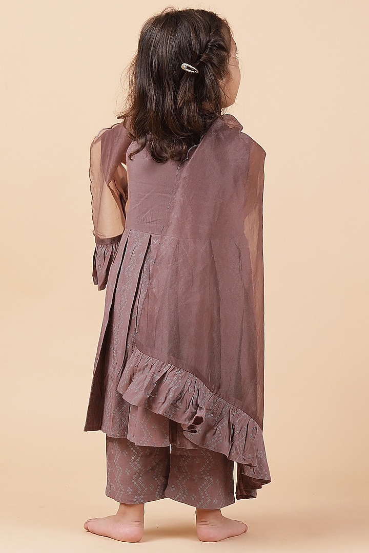 Brownish Grey Cotton Bandhani Printed Kurta Set For Girls by Tjori India pvt ltd at Pernia's Pop Up Shop