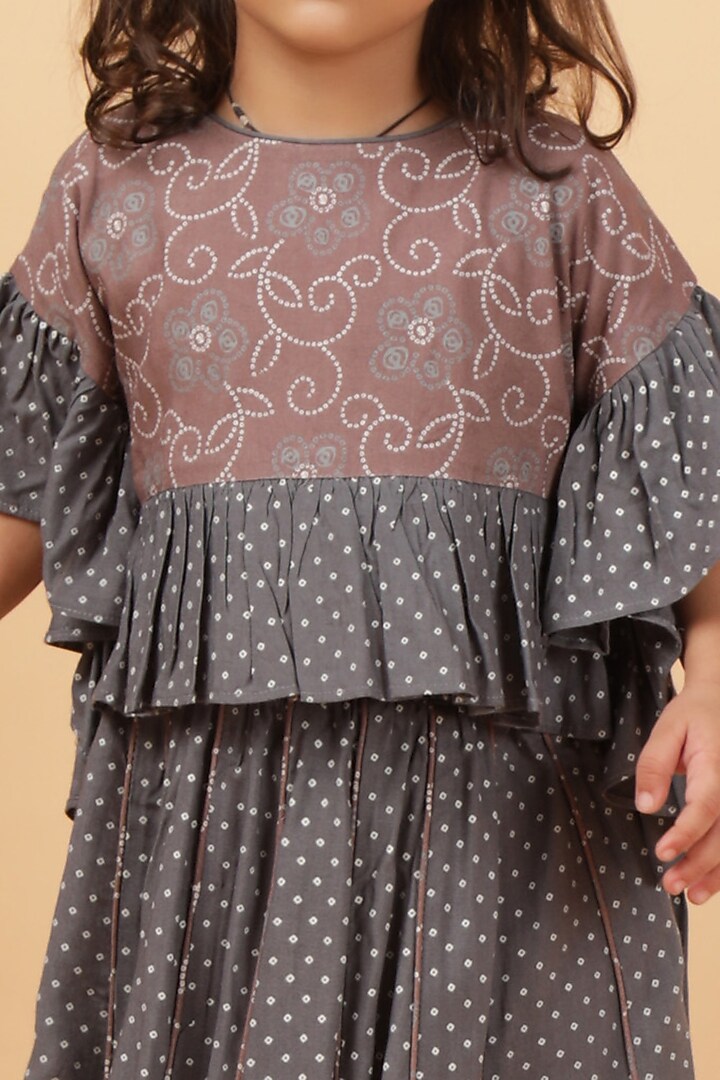 Dark Grey Cotton Bandhani Printed Kalidar Skirt Set For Girls by Tjori India pvt ltd at Pernia's Pop Up Shop