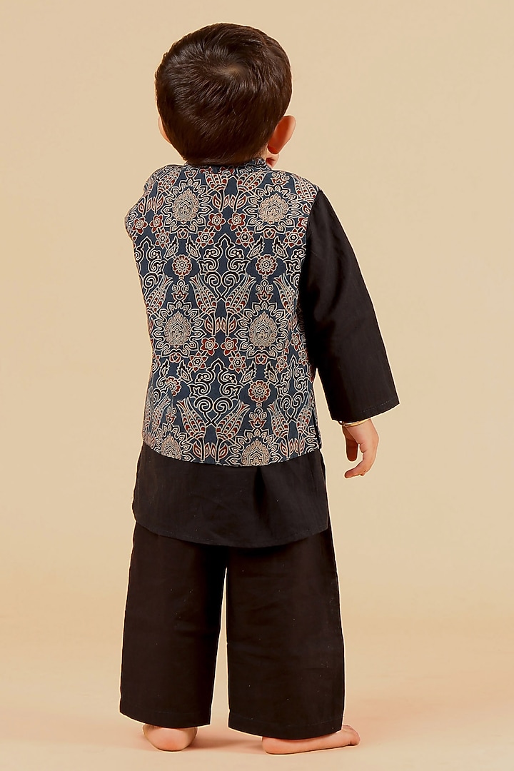 Nautinati Boys' 100% Cotton All-over Floral Print Kurta & Nehru Jacket Set