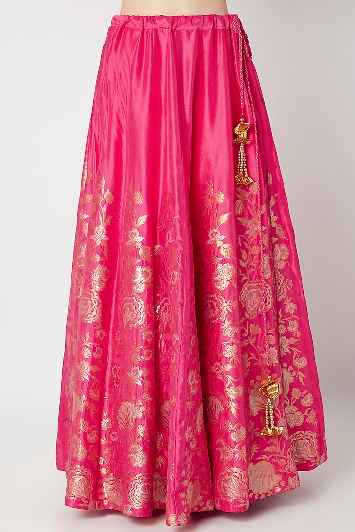 Fuchsia Embroidered Floral Wedding Lehenga Set by The Jaipur Story at Pernia's Pop Up Shop