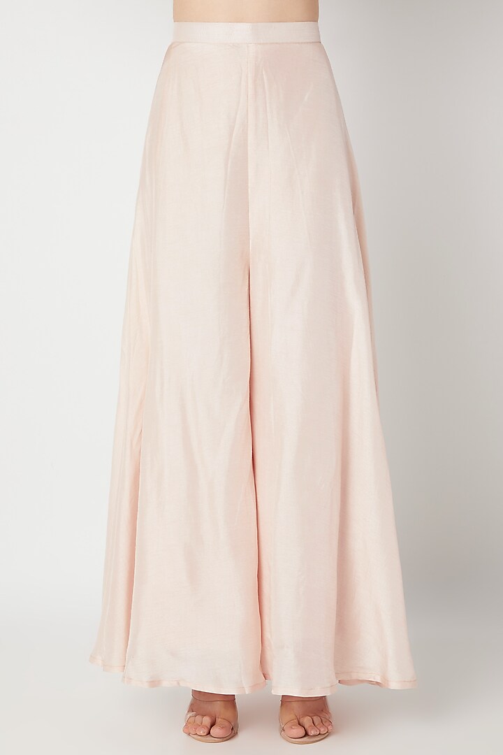 Blush Pink Embroidered Kurta Set by The Jaipur Story at Pernia's Pop Up Shop
