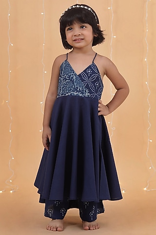 Indigo Blue Cotton Slub Printed Tiered Kurta Set For Girls by Tjori India pvt ltd