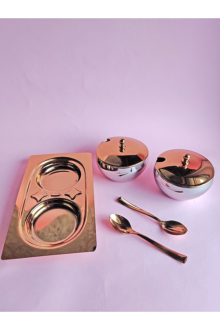 Classic Golden Mukwas Bowl Set by The Khabiyas Trunk by KJ at Pernia's Pop Up Shop