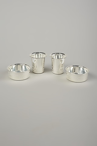 German Silver Ram Patra Dabara Set (Set Of 4) by The Khabiyas Trunk by KJ