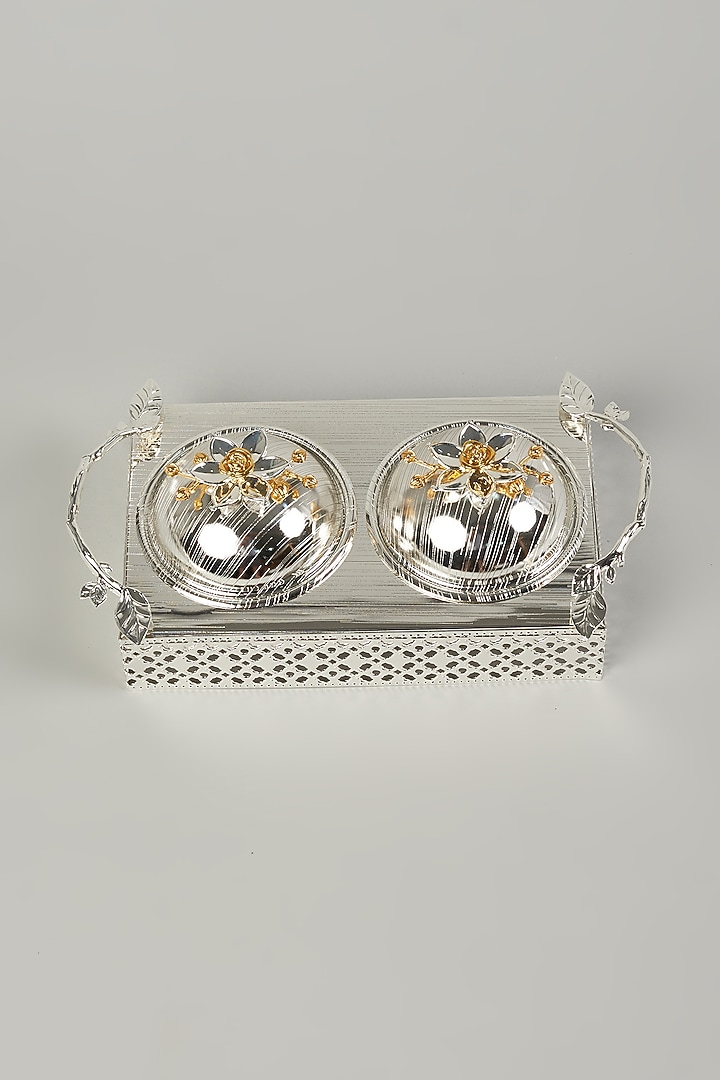Silver Mukhwas Bowl Box by The Khabiyas Trunk by KJ at Pernia's Pop Up Shop