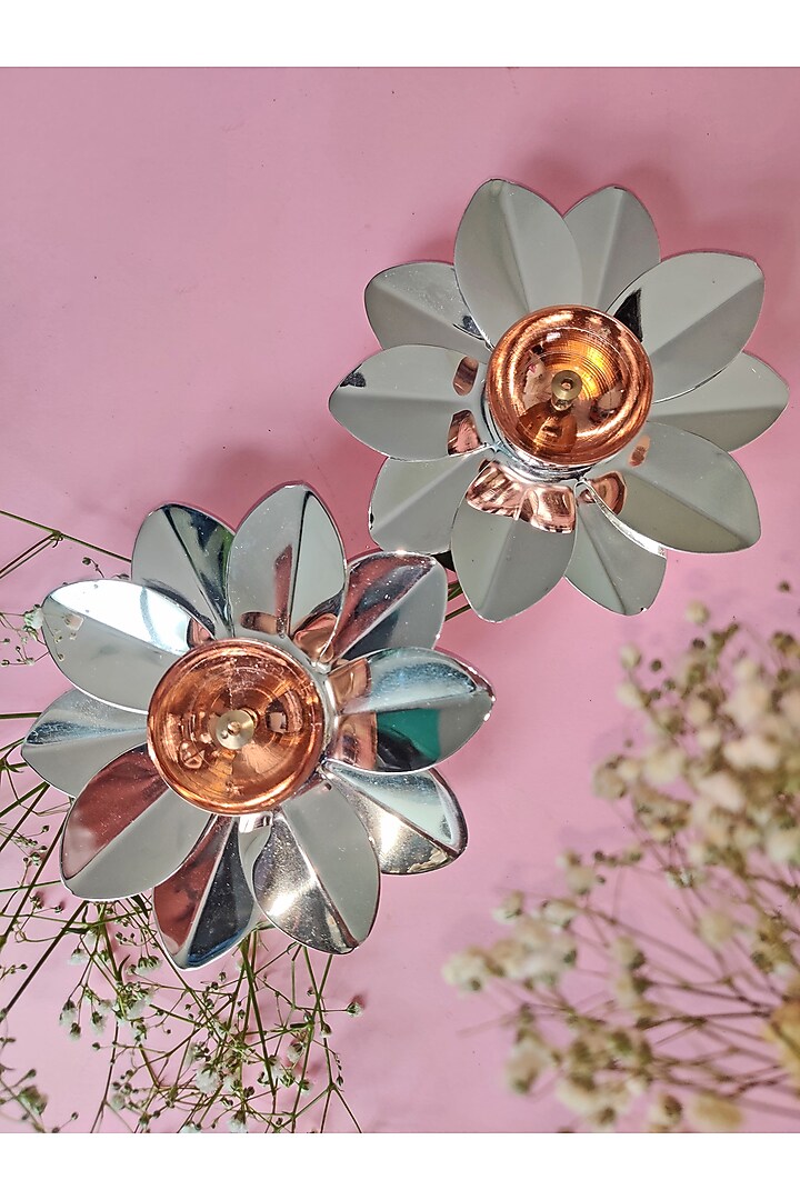 Silver Star Rose Diya Set by The Khabiyas Trunk by KJ at Pernia's Pop Up Shop