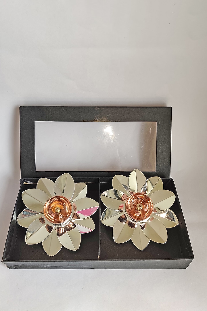 Silver Star Rose Diya Set by The Khabiyas Trunk by KJ at Pernia's Pop Up Shop