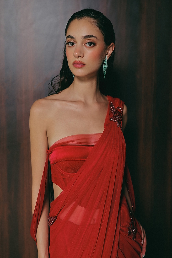 Red Silk Zardosi Embroidered Wedding Saree Set by The Little Black Bow at Pernia's Pop Up Shop