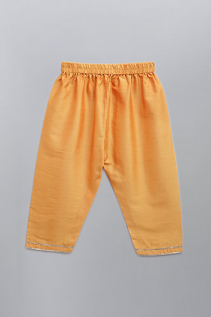 Off-White Cotton Silk Embroidered Kurta Set For Boys by The little tales at Pernia's Pop Up Shop