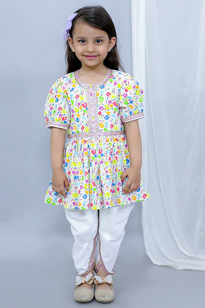 White Cotton Poplin Digital Hand Printed Kurta Set For Girls by The little tales