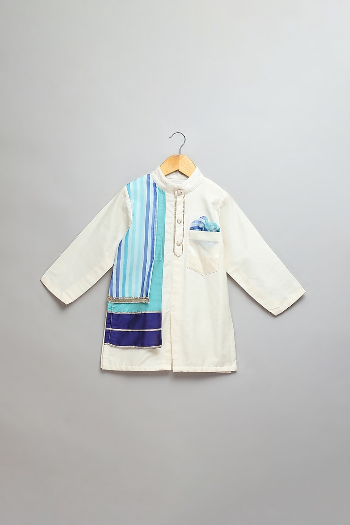 Off-White Cotton Silk Printed Kurta Set For Boys by The little tales at Pernia's Pop Up Shop