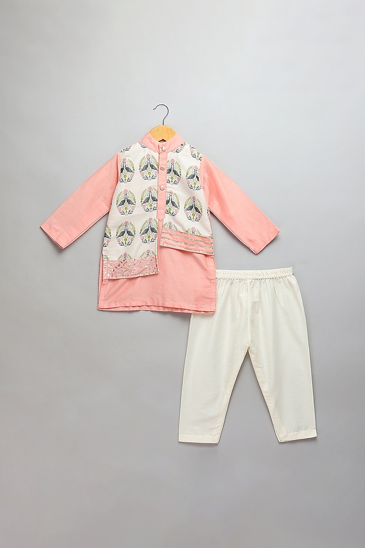 Peach Cotton Silk Printed Kurta Set For Boys by The little tales at Pernia's Pop Up Shop