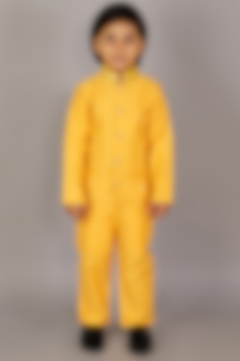 Mustard Yellow Cotton Silk Bandhgala Set For Boys by The little tales at Pernia's Pop Up Shop