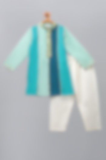 Green-Shaded Cotton Silk Kurta Set For Boys by The little tales at Pernia's Pop Up Shop