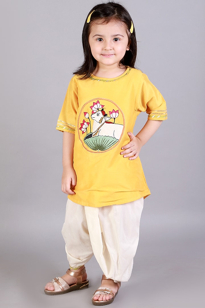 Yellow Cotton Silk Embroidered Kurta Set For Girls by The little tales at Pernia's Pop Up Shop