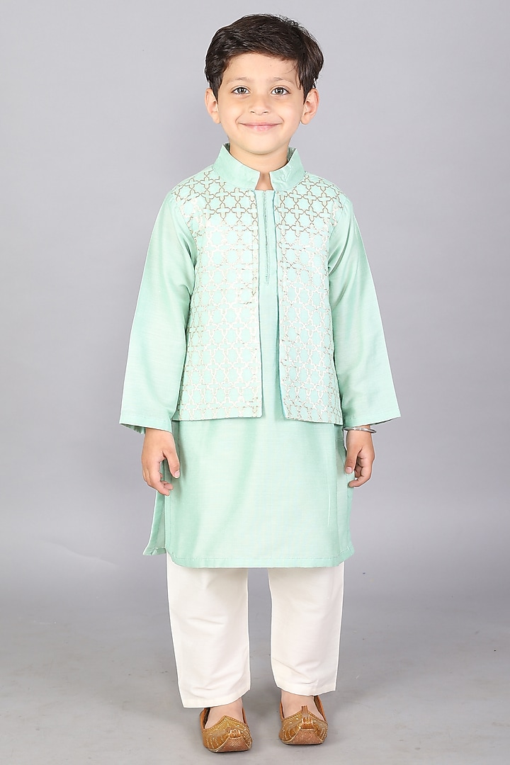 Pastel Green Cotton Silk Kurta Set For Boys by The little tales at Pernia's Pop Up Shop