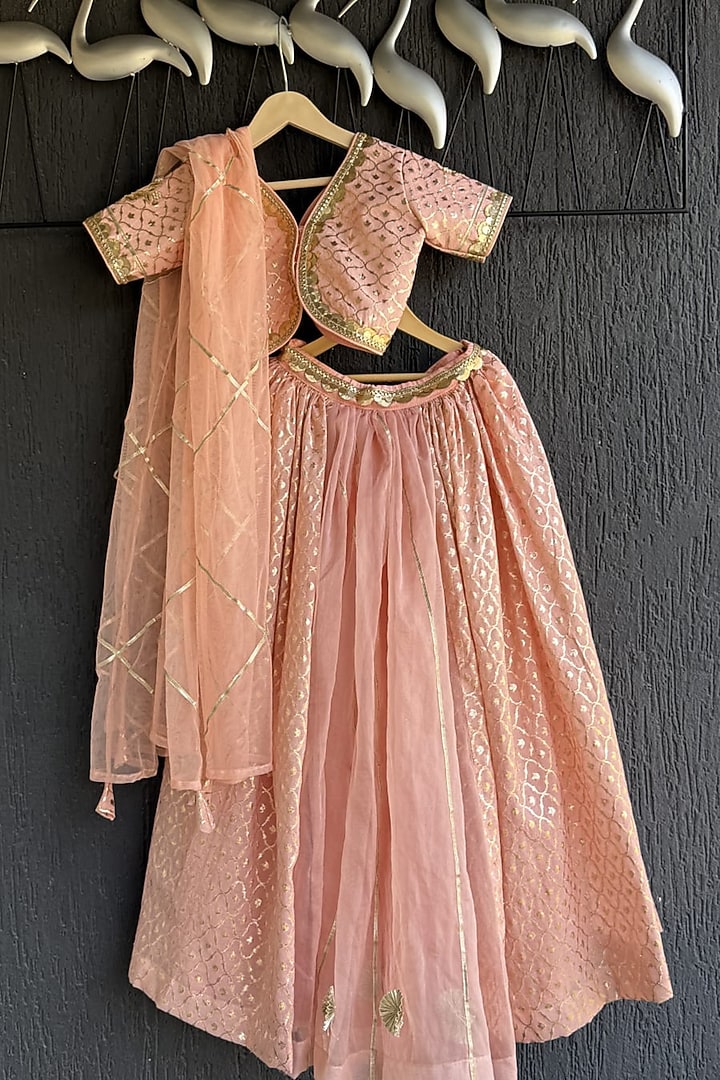 Peach Organza & Cotton Linen Lehenga Set For Girls by The little tales at Pernia's Pop Up Shop