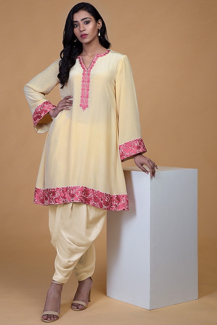 Beige & Pink Embroidered Kurta Set by Talking Threads at Pernia's Pop Up Shop