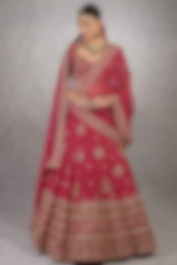 Red Hand Embroidered Bridal Lehenga Set by Talking Threads at Pernia's Pop Up Shop
