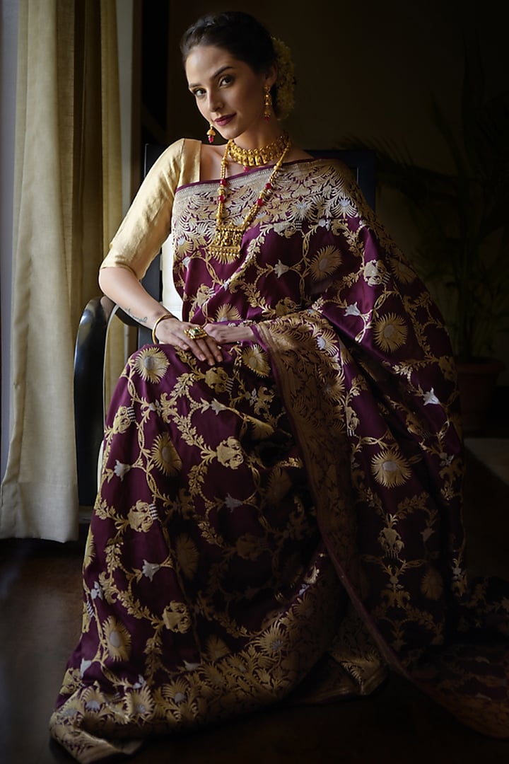 Purple Zari Embroidered Saree Set by Talking Threads at Pernia's Pop Up Shop