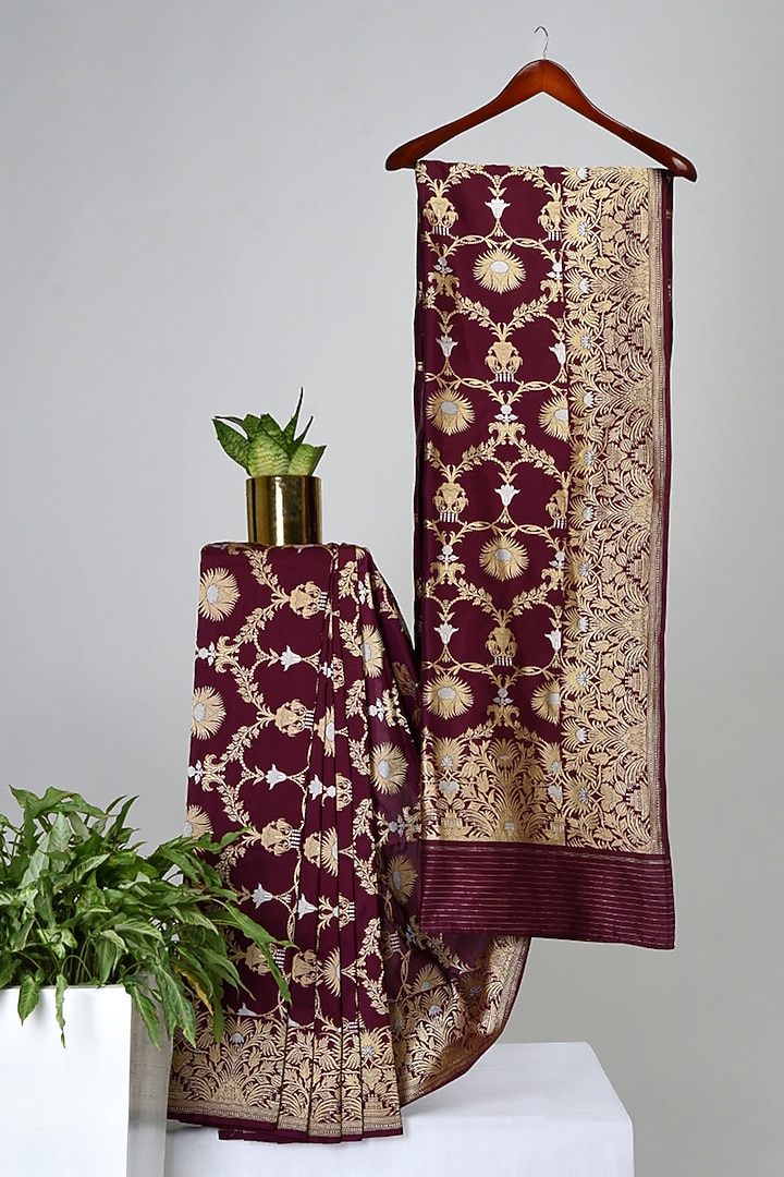 Purple Zari Embroidered Reception Saree Set by Talking Threads at Pernia's Pop Up Shop