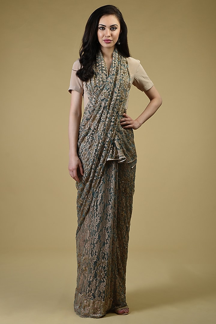 Hazelnut & Turquoise Floral Embroidered Reception Saree Set by Talking Threads at Pernia's Pop Up Shop
