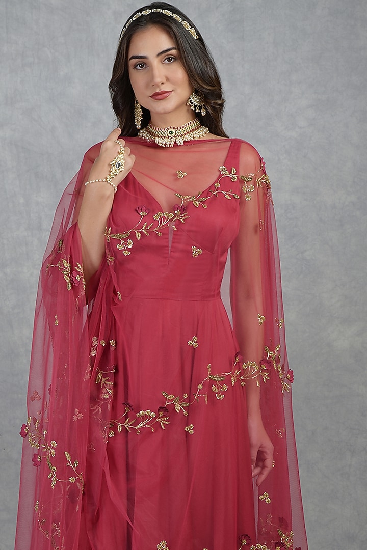 Red Embroidered Wedding Anarkali Set by Talking Threads at Pernia's Pop Up Shop