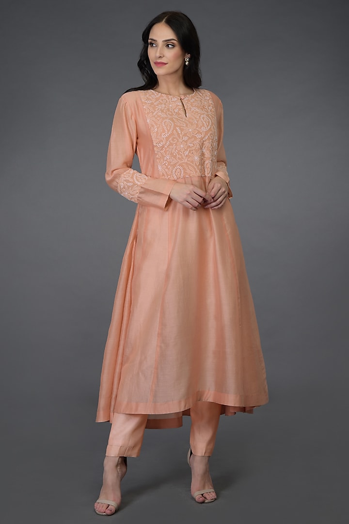 Pressed Rose Embroidered Kurta With Pants by Talking Threads