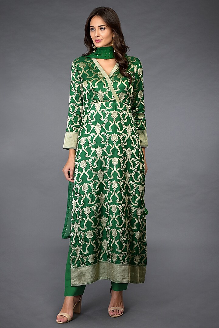 Emerald Green Banarasi Zari Kurta Set by Talking Threads