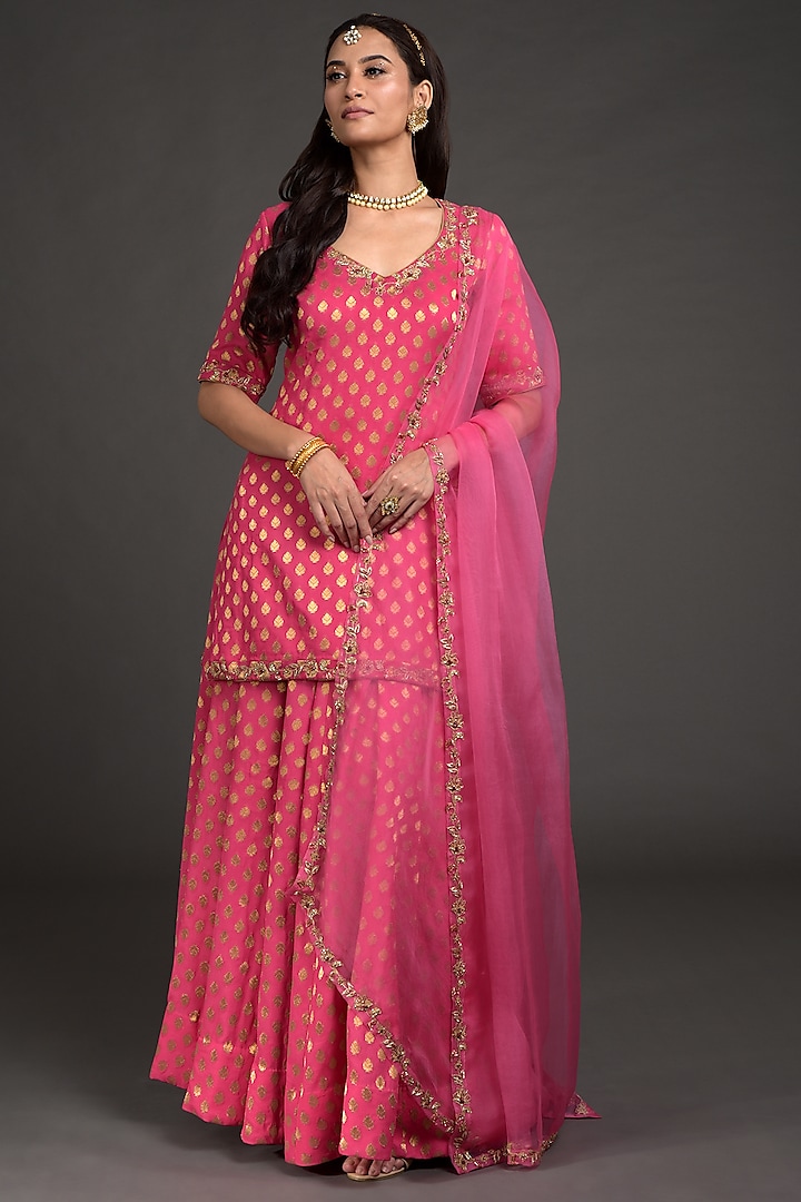 Raspberry Pink Embroidered Wedding Lehenga Set by Talking Threads at Pernia's Pop Up Shop