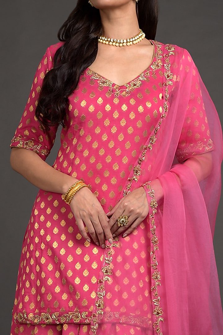Raspberry Pink Embroidered Wedding Lehenga Set by Talking Threads at Pernia's Pop Up Shop