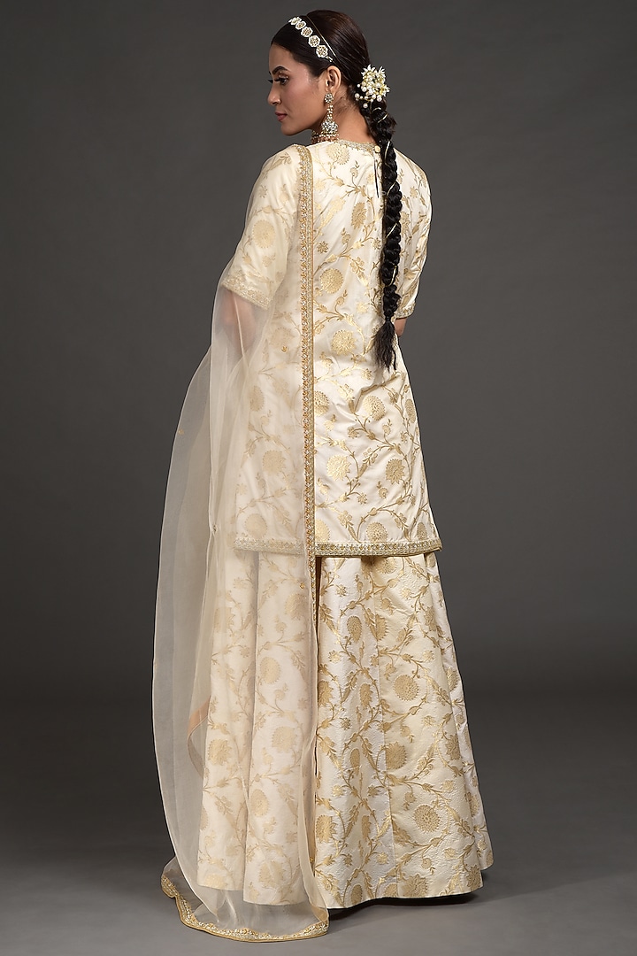 Ivory Hand Embroidered Wedding Lehenga Set by Talking Threads at Pernia's Pop Up Shop