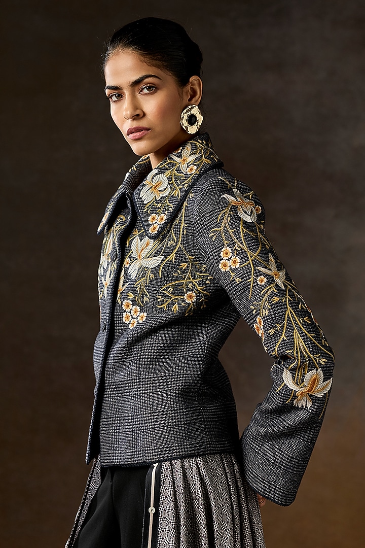 Grey Textured Wool Hand Embroidered Cape by Talitha at Pernia's Pop Up Shop