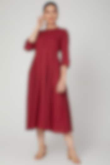 Maroon Dress With Potli Work Detailing by THE LABEL UNTOLD