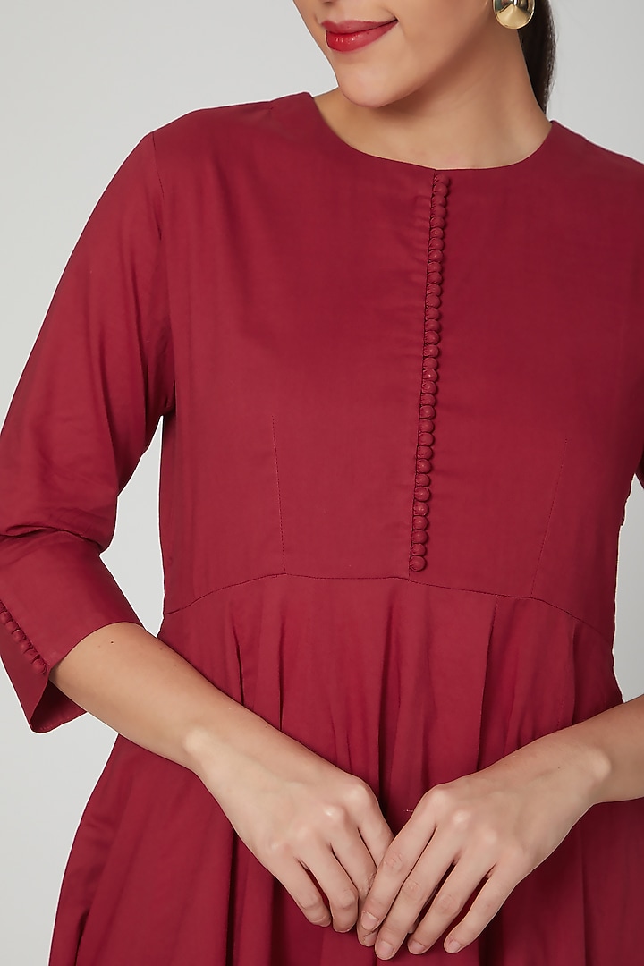 Maroon Summer Dress With Potli Work Detailing by THE LABEL UNTOLD at Pernia's Pop Up Shop