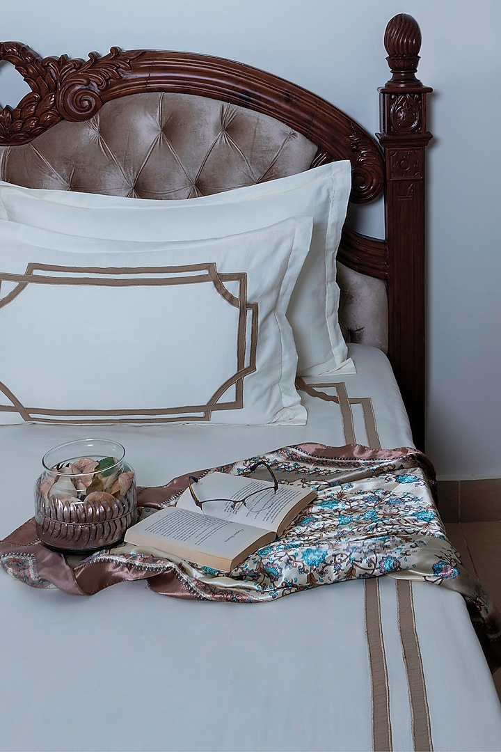 White Pure Cotton Bedsheet Set by The Luxury Store at Pernia's Pop Up Shop