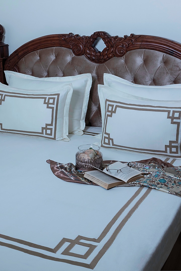 Off-White Pure Cotton Bedsheet Set by The Luxury Store at Pernia's Pop Up Shop