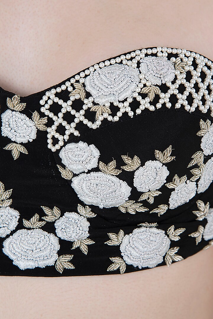 Black and ivory roses embroidered lehenga set available only at Pernia's Pop Up Shop.