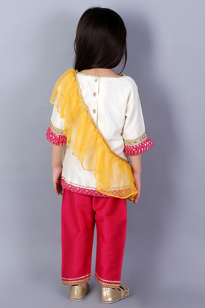 Off-White Raw Silk Zari Embroidered Kurta Set For Girls by The little tales at Pernia's Pop Up Shop