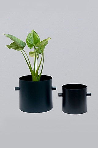 Midnight-Blue Iron Plant Holder by The MJS Living
