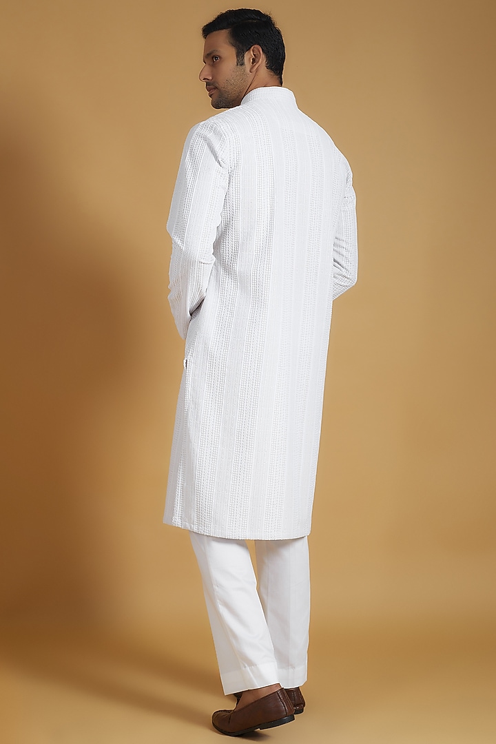 White Lucknowi Fabric Chikankari Embroidered Kurta Set by The Man Project at Pernia's Pop Up Shop