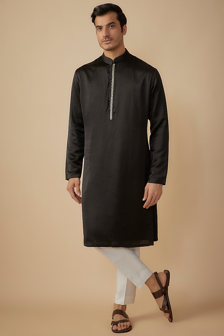 Black Linen Silk Zari Work Kurta Set by The Man Project at Pernia's Pop Up Shop