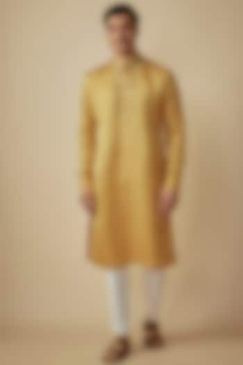 Gold Linen Silk Zari Work Kurta Set by The Man Project