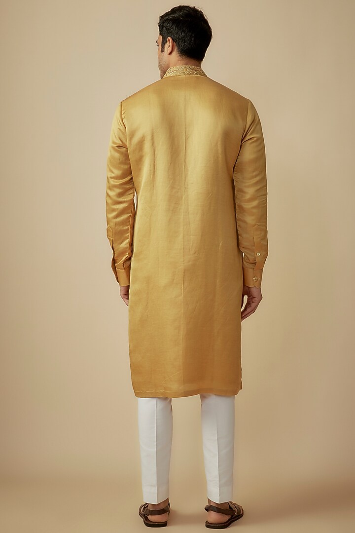 Gold Linen Silk Zari Work Kurta Set by The Man Project at Pernia's Pop Up Shop